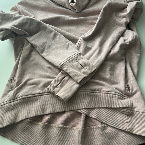 Lululemon On The Double Pullover Bark Berry - Picture 6 of 7